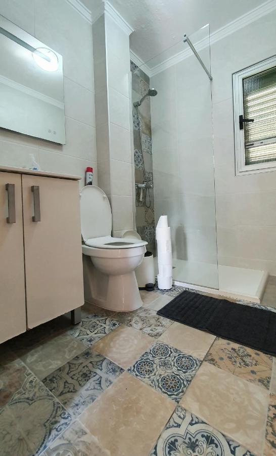 Mint Apartment San Bartolome Bagian luar foto